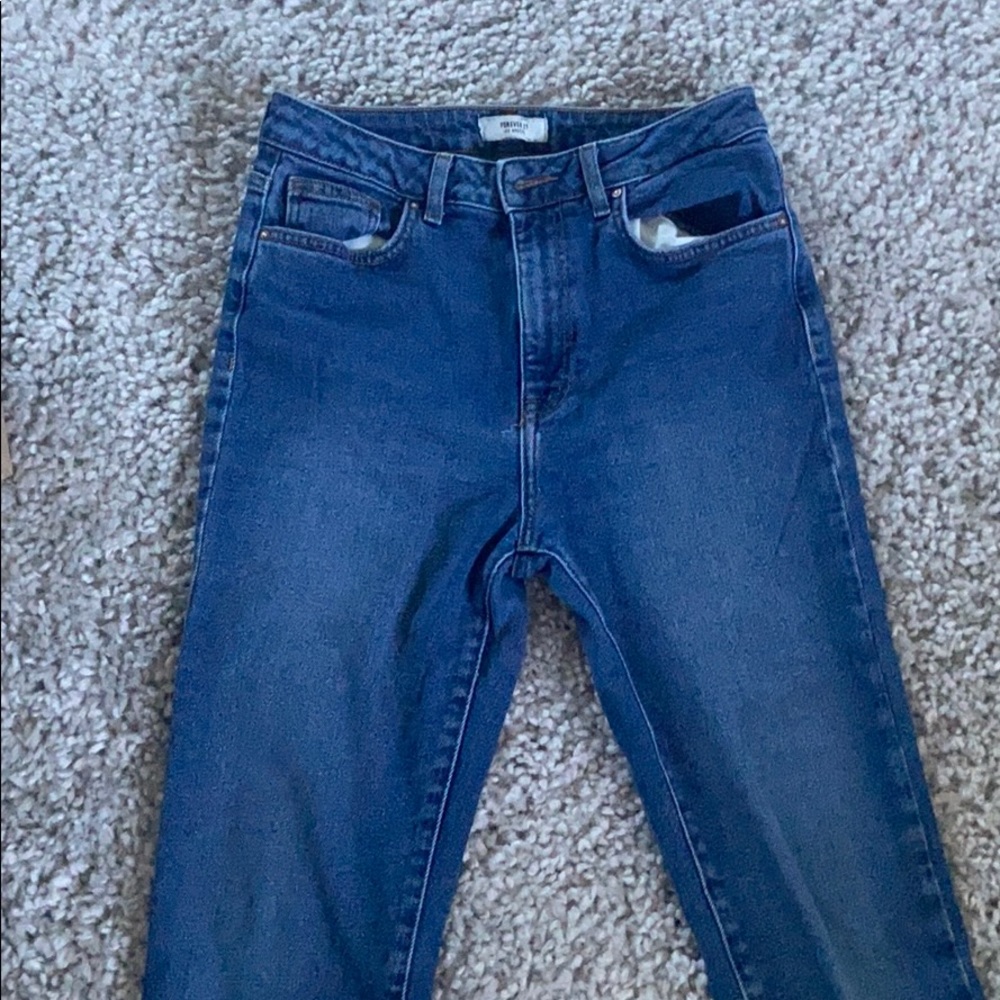 Forever 21 Size 28 Mom Jeans
